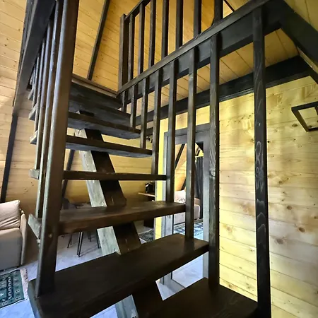 у віти A-frame 2 *