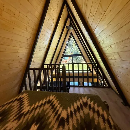 у віти A-frame 2 Synevyrs'ka Polyana